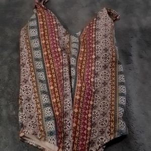 959-39) Xhilaration one piece women's bathing suit